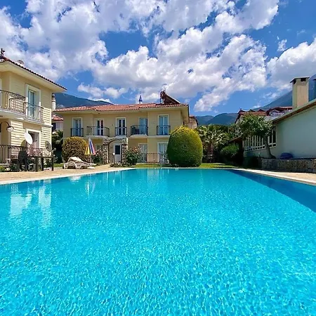 Amazing Vacation In Oeluedeniz Appartement Fethiye