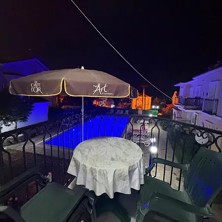Appartement Amazing Vacation In Oeluedeniz *