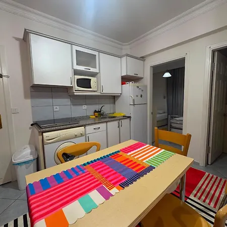 Apartment Amazing Vacation In Oeluedeniz